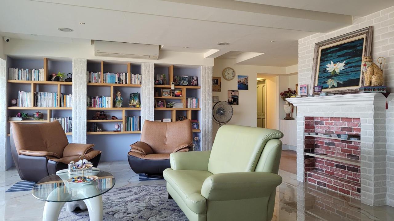 Left Bank 121 Hotel Đài Nam Ngoại thất bức ảnh