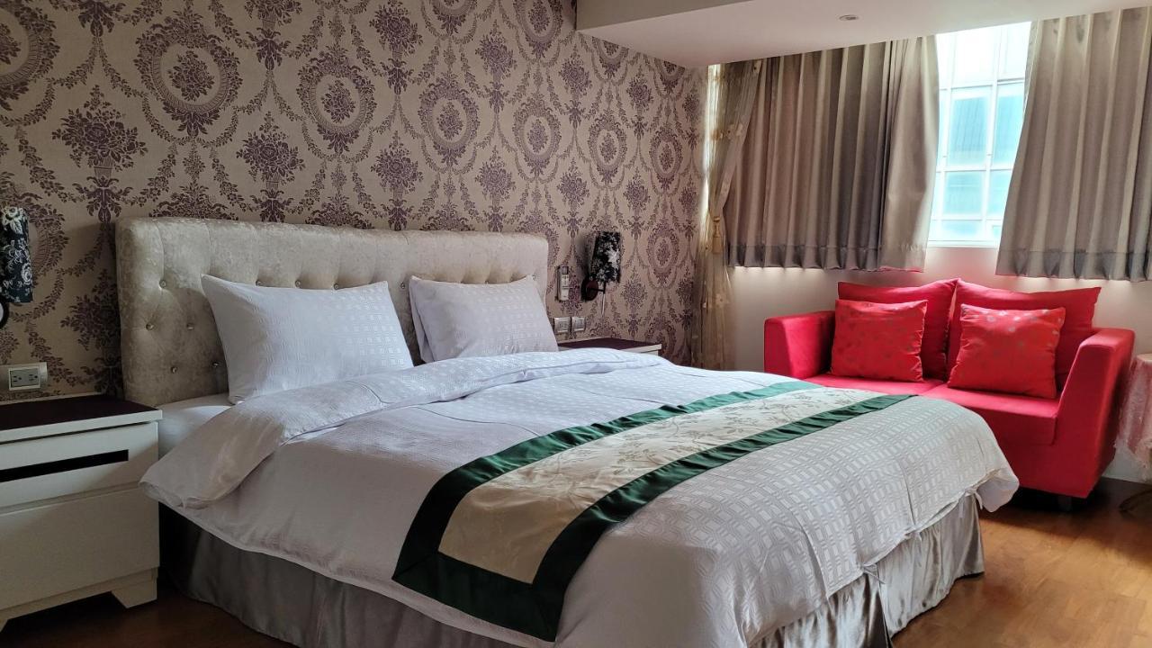 Left Bank 121 Hotel Đài Nam Ngoại thất bức ảnh