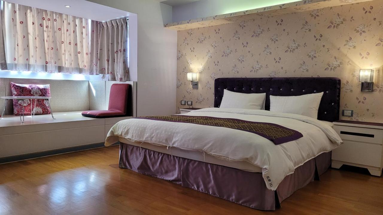 Left Bank 121 Hotel Đài Nam Ngoại thất bức ảnh