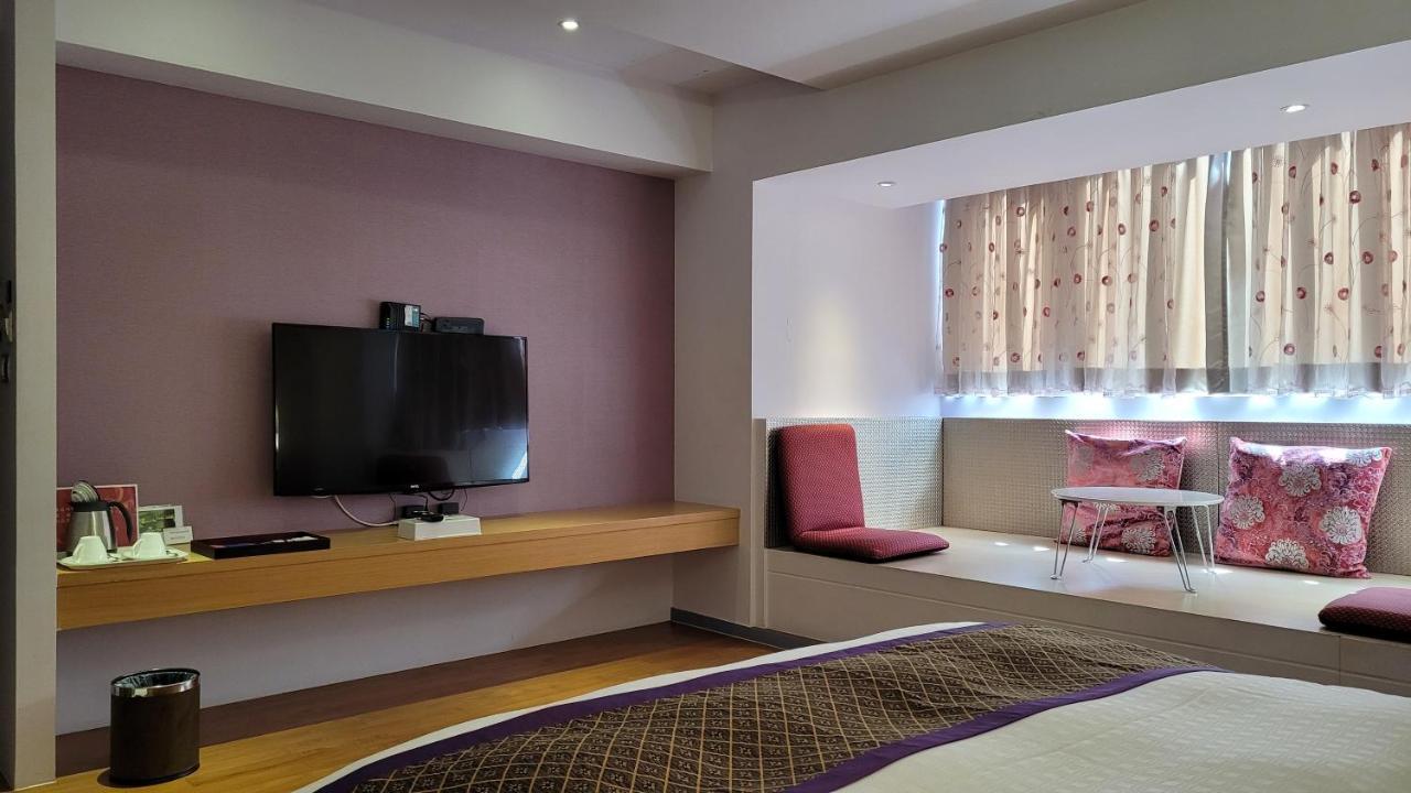 Left Bank 121 Hotel Đài Nam Ngoại thất bức ảnh