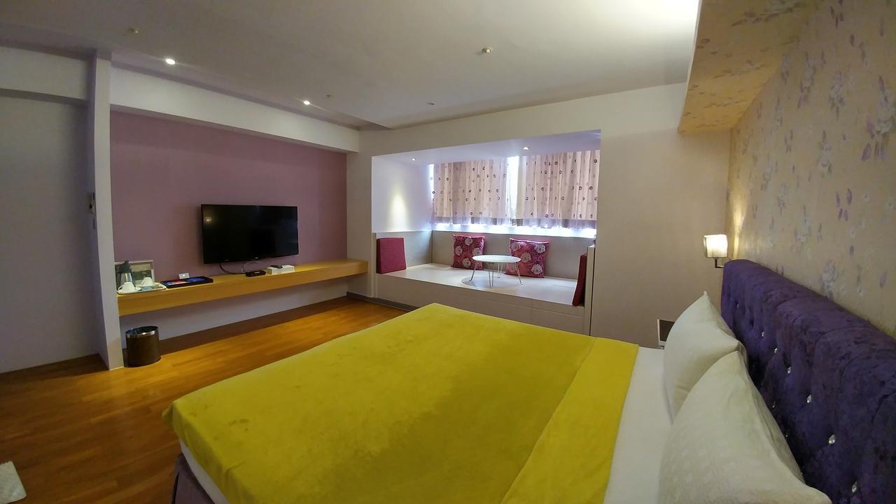 Left Bank 121 Hotel Đài Nam Ngoại thất bức ảnh
