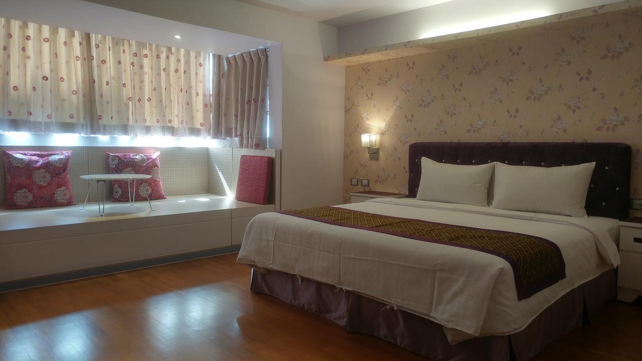 Left Bank 121 Hotel Đài Nam Ngoại thất bức ảnh